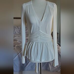 Elegant White V-Neck Women's Top Size S (4-6)